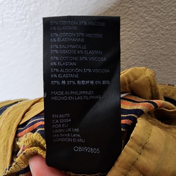 Anthropologie The Essential Slim Kick Flare Plaid Pants 4 - Picture 5 of 6